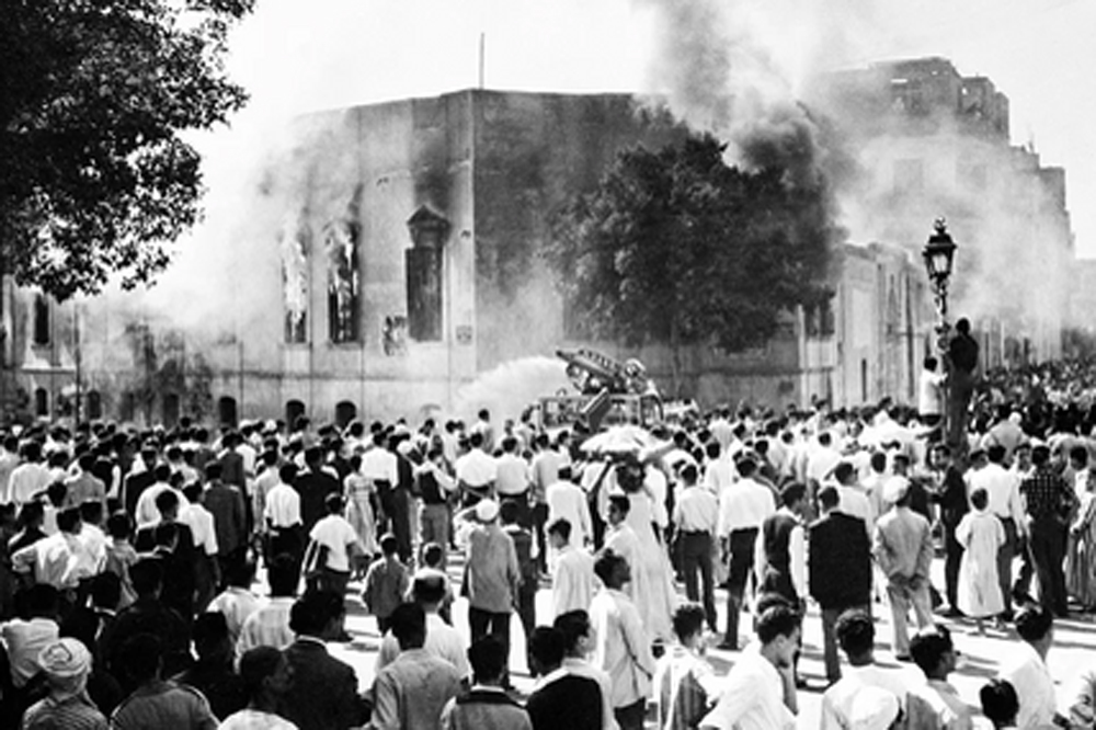 Bruderschaft Moschee Egypten 1954.web