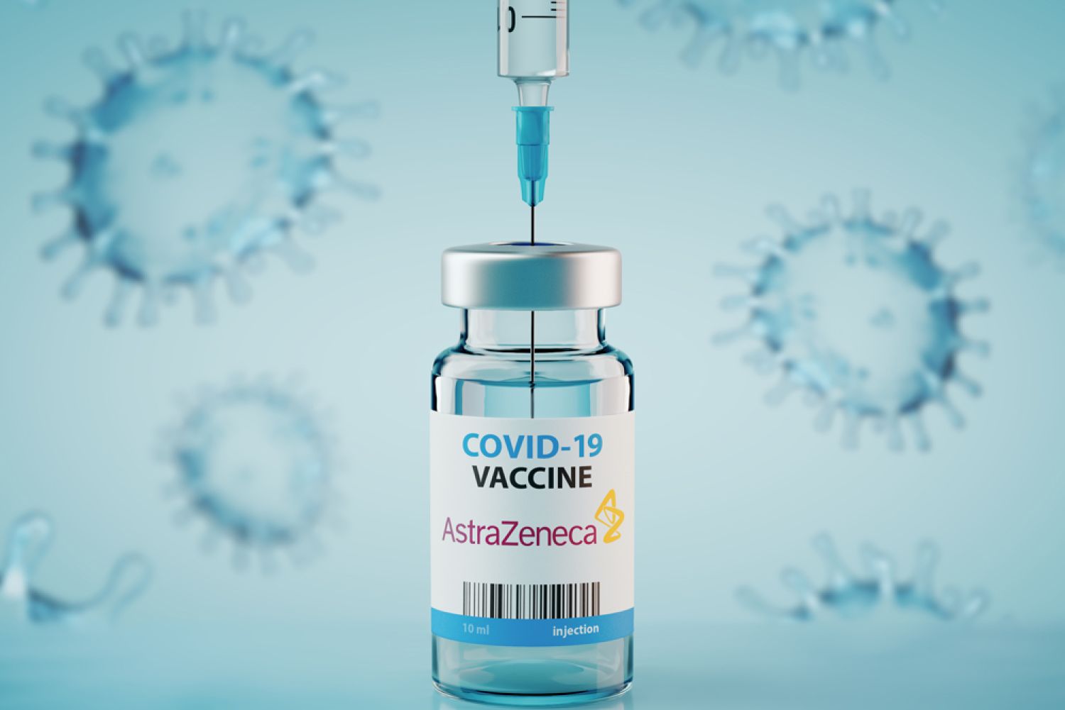 Ampulle mit dem Serum von AstraZeneca vor Coronaviren
